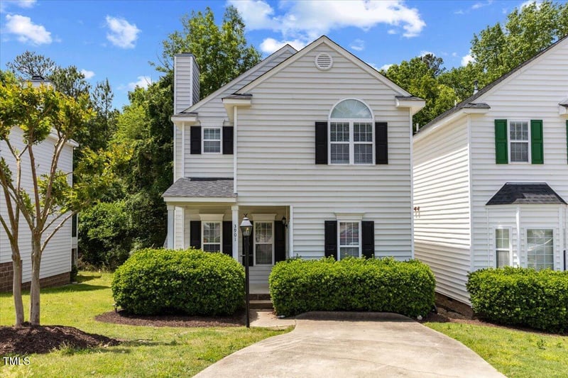 3901 Charleston Park Dr, Raleigh, NC 27604