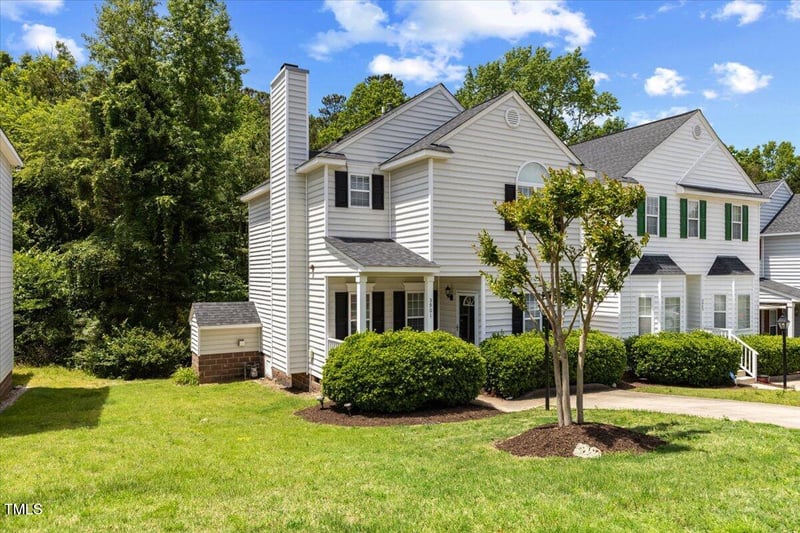 3901 Charleston Park Dr, Raleigh, NC 27604