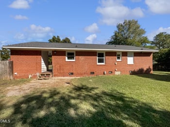 3901 Hartwell Rd, Fayetteville, NC 28304