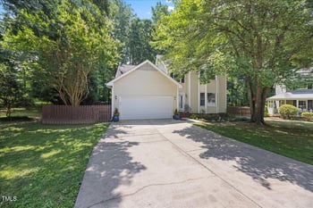 3901 Inkberry Ct, Apex, NC 27539