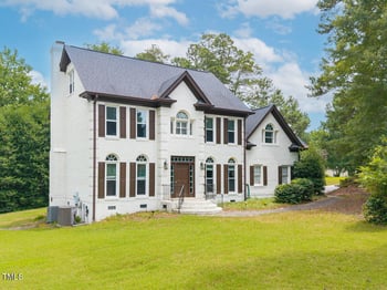 3901 Phlox Rd, Raleigh, NC 27616