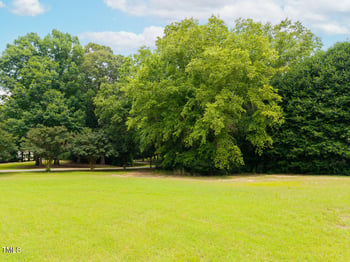 3901 Phlox Rd, Raleigh, NC 27616