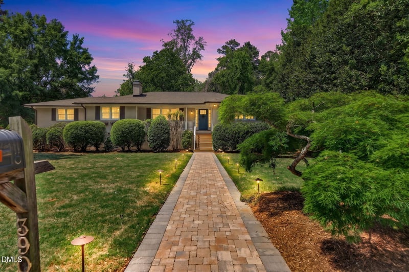 3901 Quail Hollow Dr, Raleigh, NC 27609