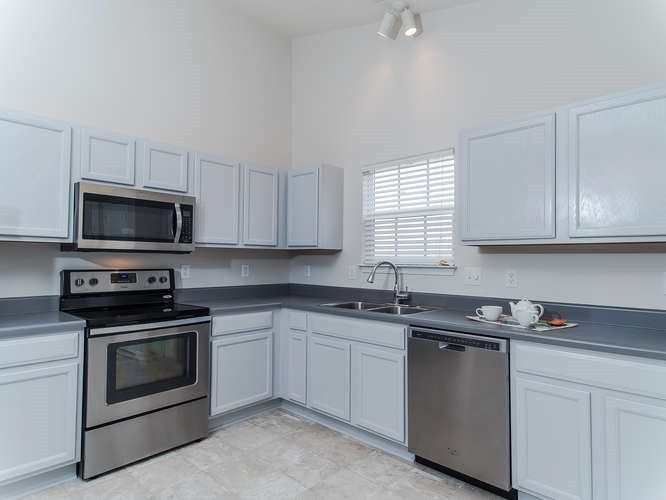 3901 Tyler Bluff Ln, Raleigh, NC 27616