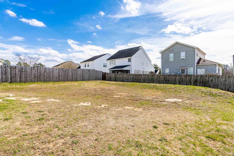 3902 Evans Dr, Raleigh, NC 27610