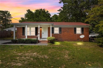 3902 Hartwell Rd, Fayetteville, NC 28304