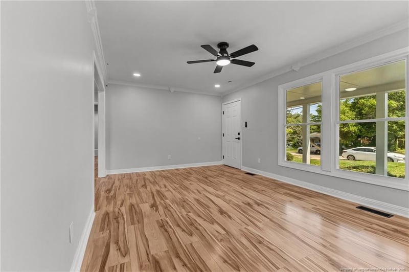 3902 Hartwell Rd, Fayetteville, NC 28304