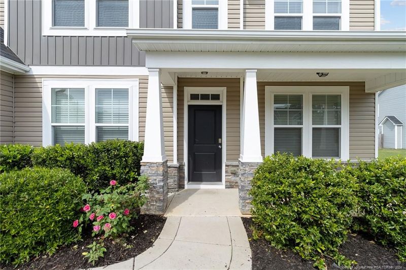 3904 Racking Horse Rd, Hope Mills, NC 28348