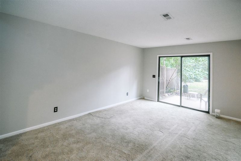 3904 Wendy Ln, Raleigh, NC 27606