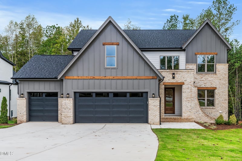 3905 Cedar Knolls Dr, Youngsville, NC 27596