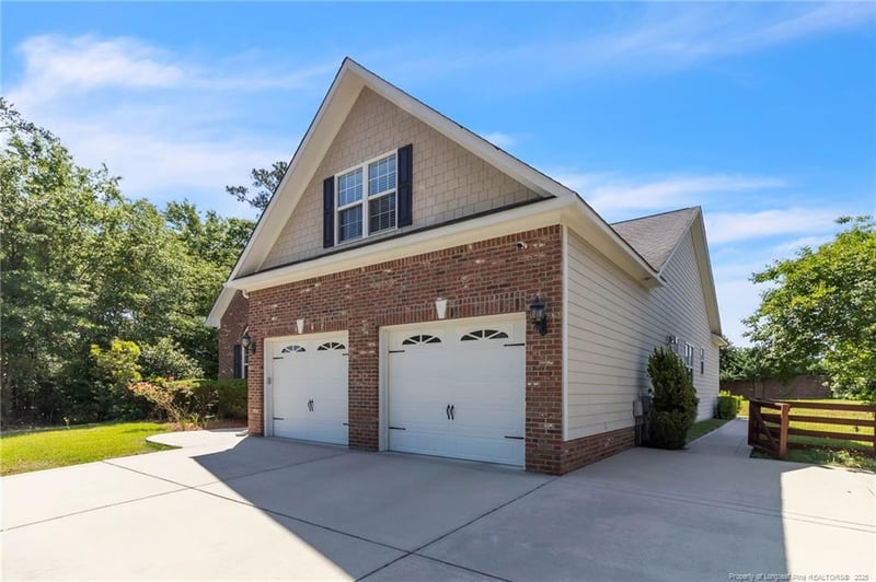 3905 Doon Valley Dr, Fayetteville, NC 28306