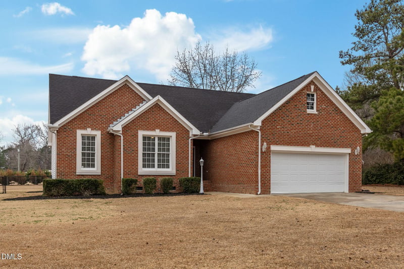 3906 Old Stage Rd S, Erwin, NC 28339