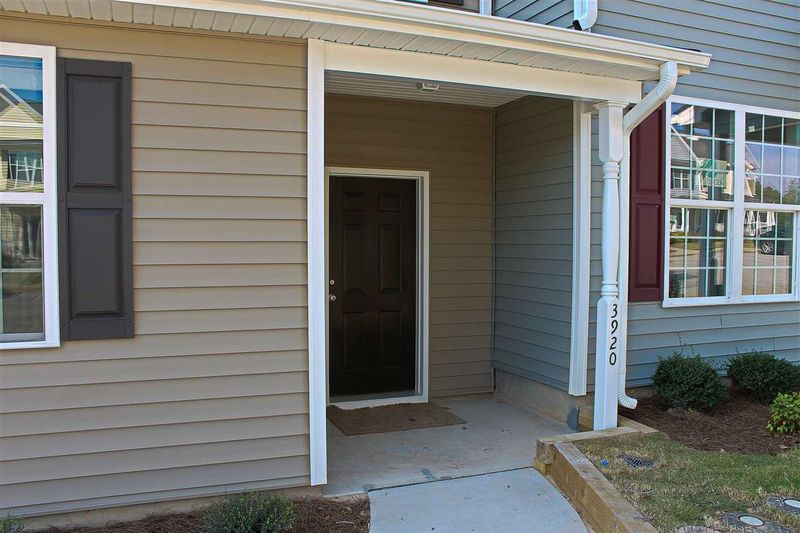 3906 Volkswalk Pl, Raleigh, NC 27610