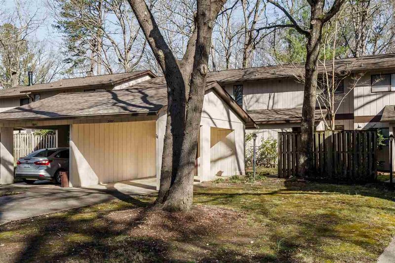 3907 Wendy Ln #3907, Raleigh, NC 27606