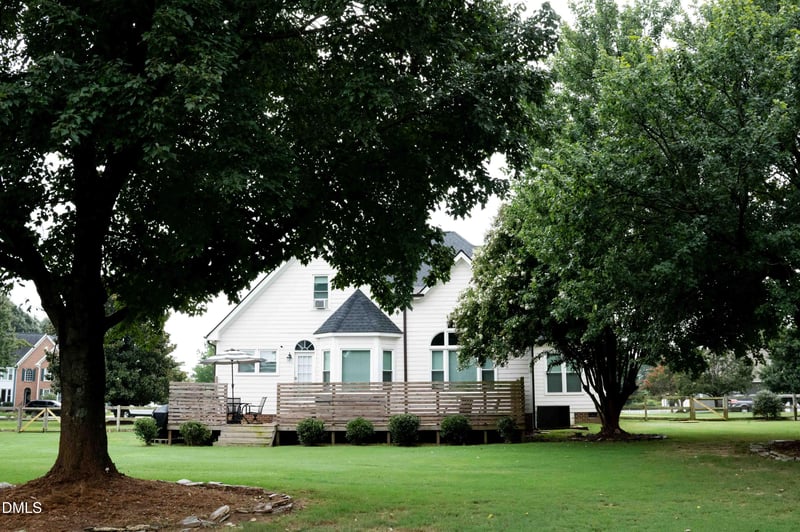 3908 Autumn Creek Dr, Fuquay Varina, NC 27526