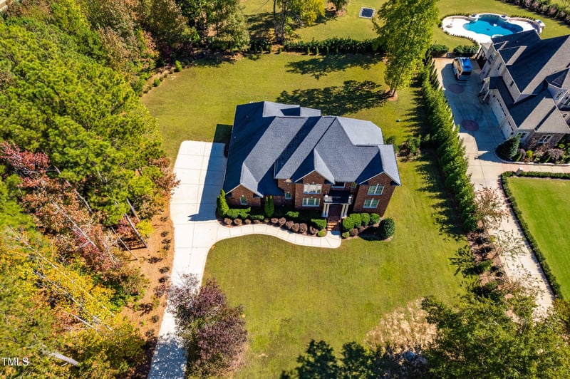 3908 Chaumont Dr, Apex, NC 27539