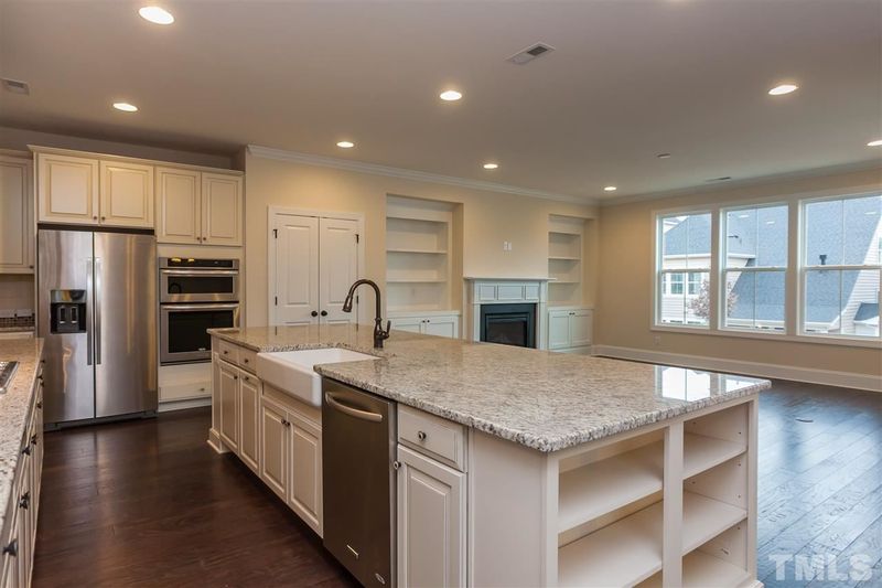 3908 Ivory Rose Ln, Raleigh, NC 27612