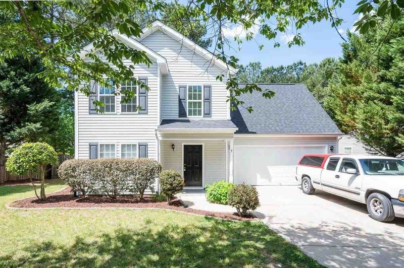 3908 Lodgepole Ln, Raleigh, NC 27616