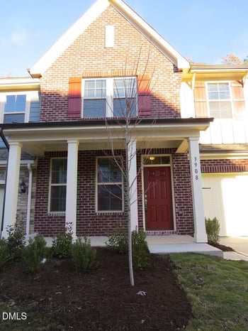 3908 Valley Side Ct, Cary, NC 27519
