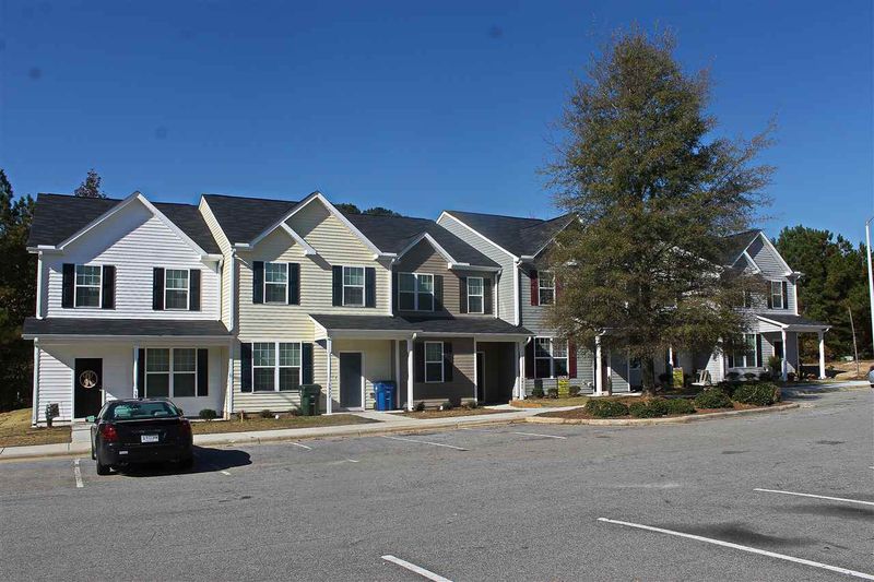 3908 Volkswalk Pl, Raleigh, NC 27610