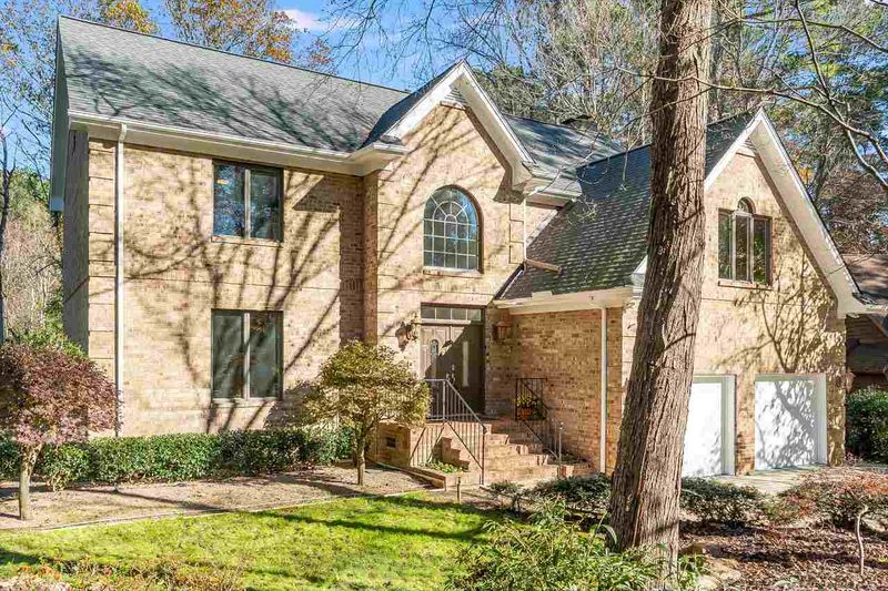 3908 Westwood Pl, Raleigh, NC 27613