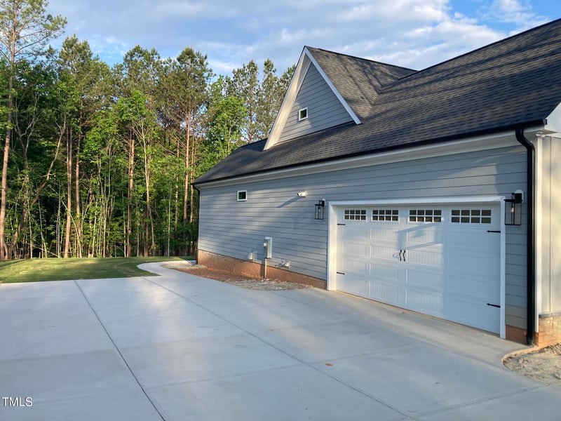 3909 Cedar Knolls Dr, Youngsville, NC 27596