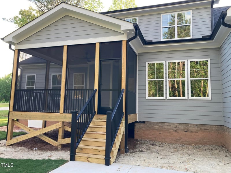 3909 Cedar Knolls Dr, Youngsville, NC 27596