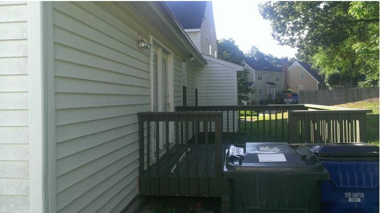 3909 Old Coach Rd, Raleigh, NC 27616