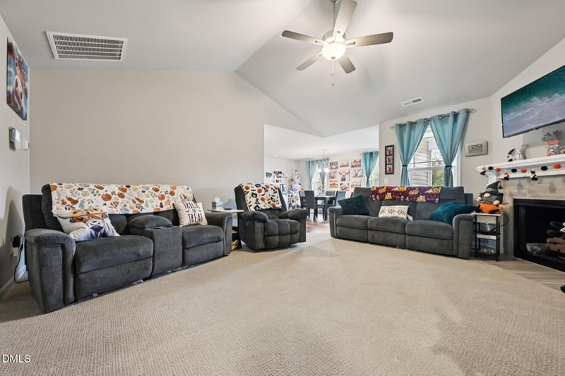 391 Byrdtown Rd, Benson, NC 27504