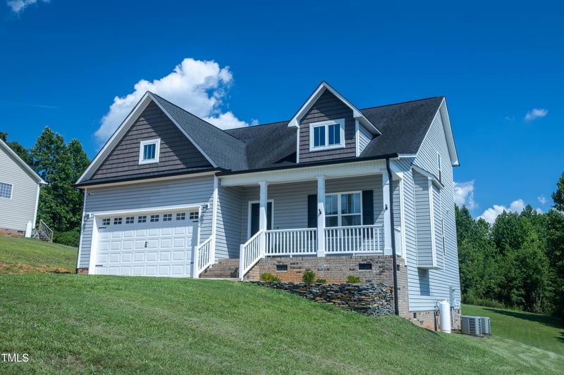 391 Crystal Creek Dr, Clayton, NC 27520