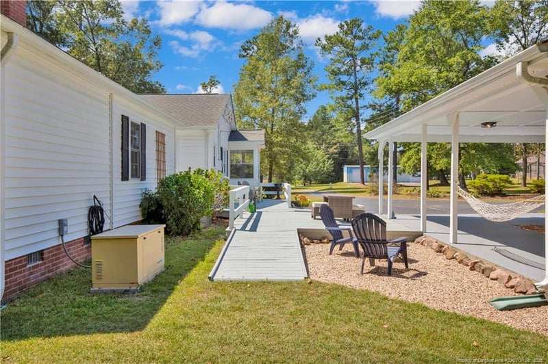 391 Saint Andrews Church Rd, Sanford, NC 27332