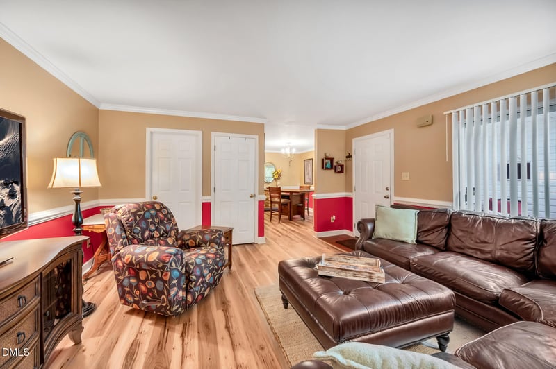 391 Summerwalk Cir, Chapel Hill, NC 27517