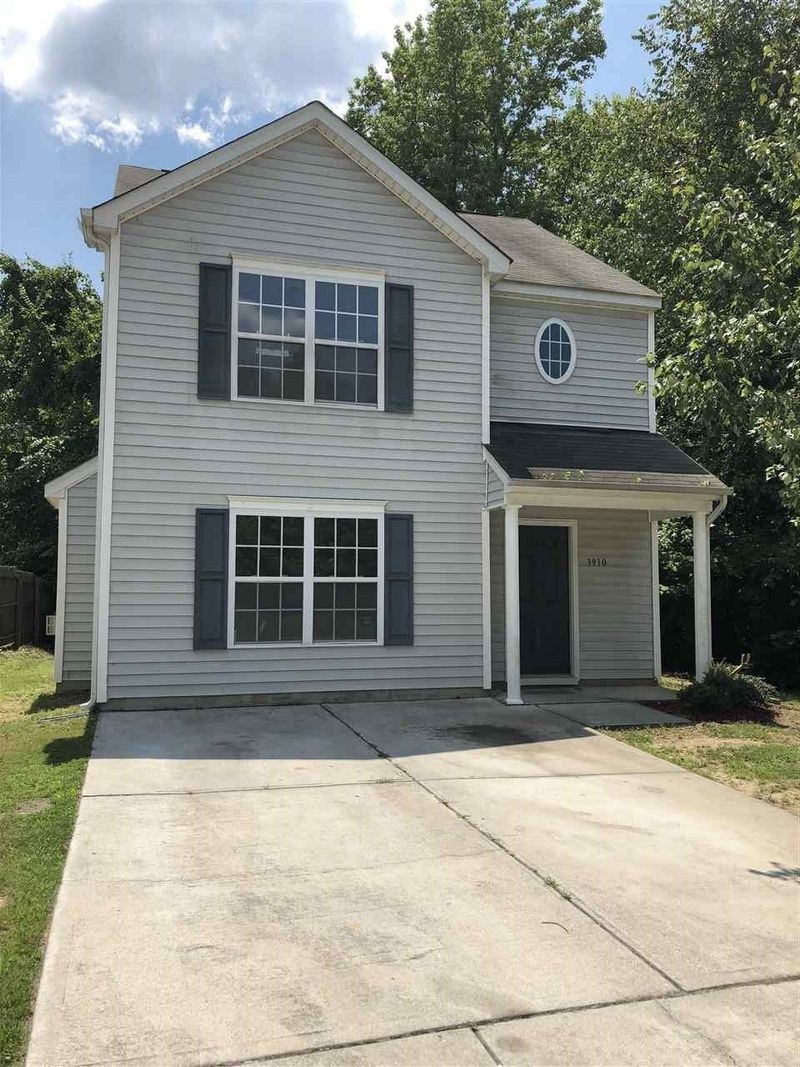 3910 Griffis Glen Dr, Raleigh, NC 27610