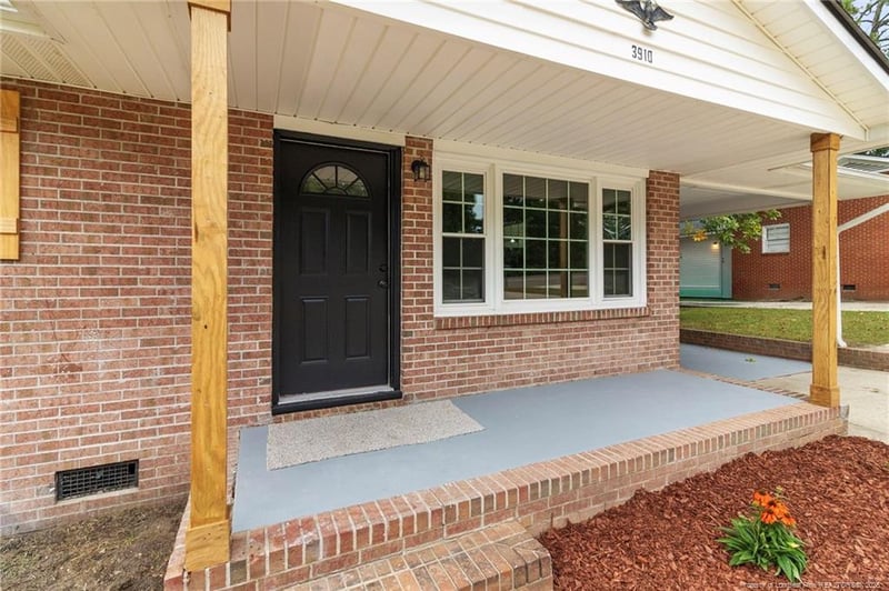 3910 Village Dr, Fayetteville, NC 28304