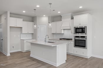 3910 Well Fleet Dr, Fuquay Varina, NC 27526