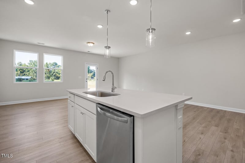 3910 Well Fleet Dr, Fuquay Varina, NC 27526
