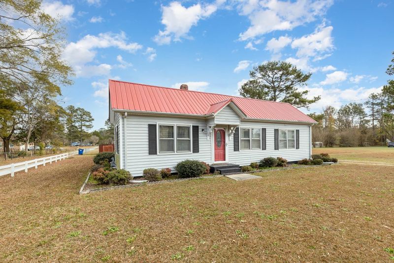 3911 Nc 55, Dunn, NC 28334