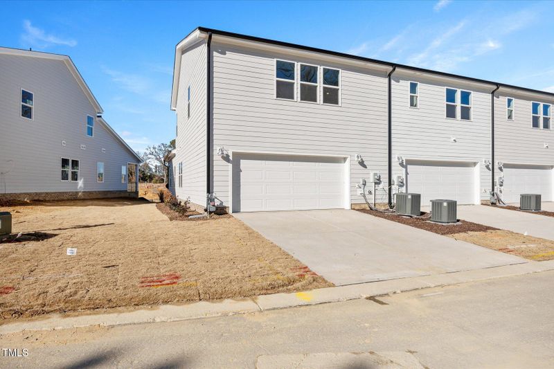 3911 Willow Gate Way, Raleigh, NC 27604