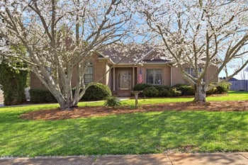 3912 Long Meadow Dr, Mebane, NC 27302