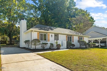 3912 Summer Pl, Raleigh, NC 27604
