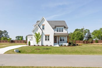 3913 Berkeley Town Ln, Fuquay Varina, NC 27526