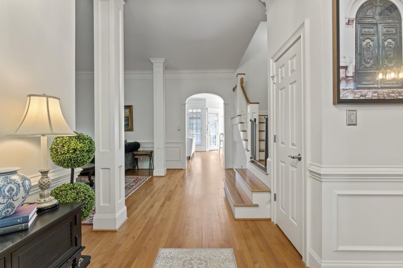 3913 Falls River Ave, Raleigh, NC 27614