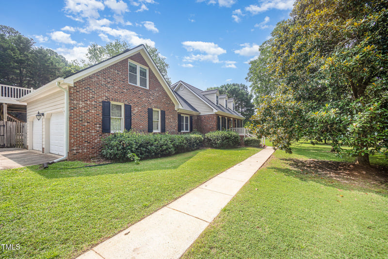 3913 Littlefield Ct, Raleigh, NC 27606