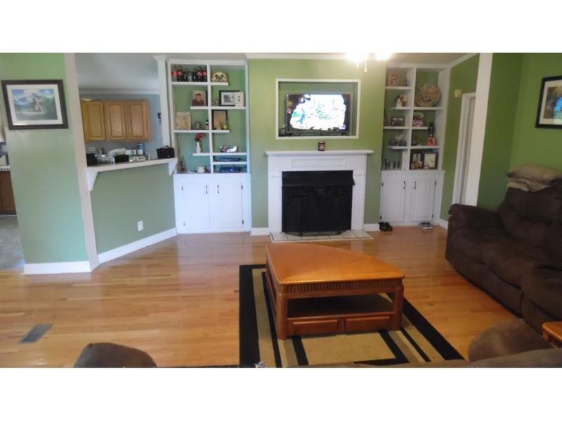 3914 Anders Way, Mebane, NC 27302