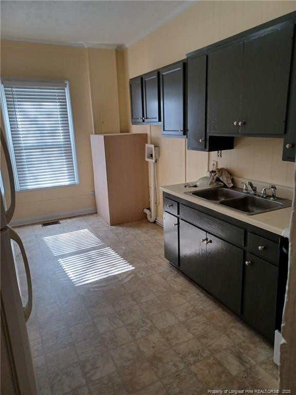 3914 Middle St, Hope Mills, NC 28348