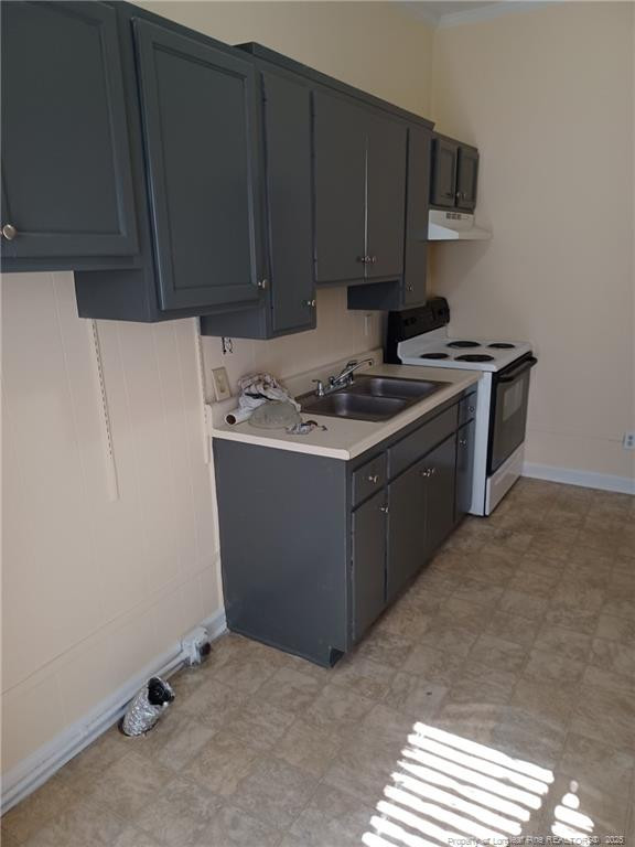 3914 Middle St, Hope Mills, NC 28348