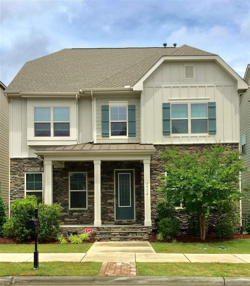 3914 Overcup Oak Ln, Cary, NC 27519