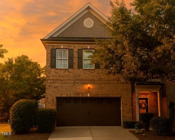 3915 Essex Garden Ln, Raleigh, NC 27612