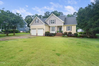 3916 Rustic Mill Dr, Apex, NC 27539