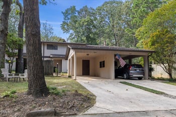 3916 Wendy Ln, Raleigh, NC 27606